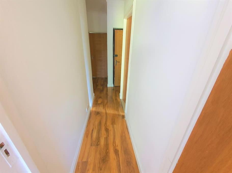 2 Bedroom Flat - Travel Direct To Heathrow/Central London Kültér fotó